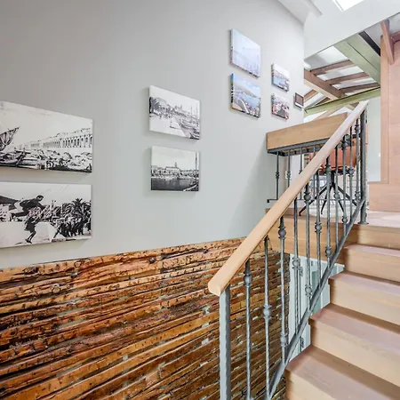 Palace Luxury Retreat - Old Town