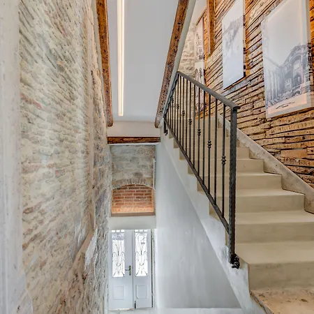 Palace Luxury Retreat - Old Town