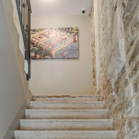 Palace Luxury Retreat Daire