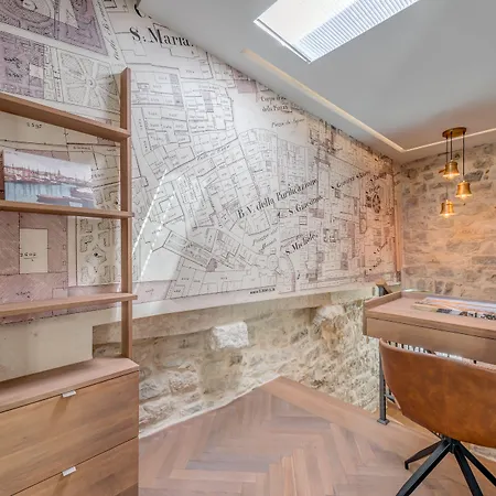 Palace Luxury Retreat Daire