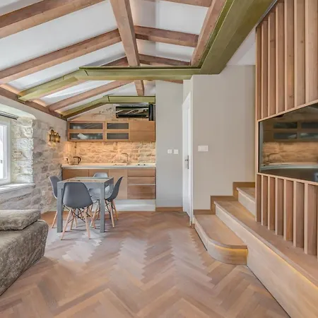 דירה Palace Luxury Retreat ספליט
